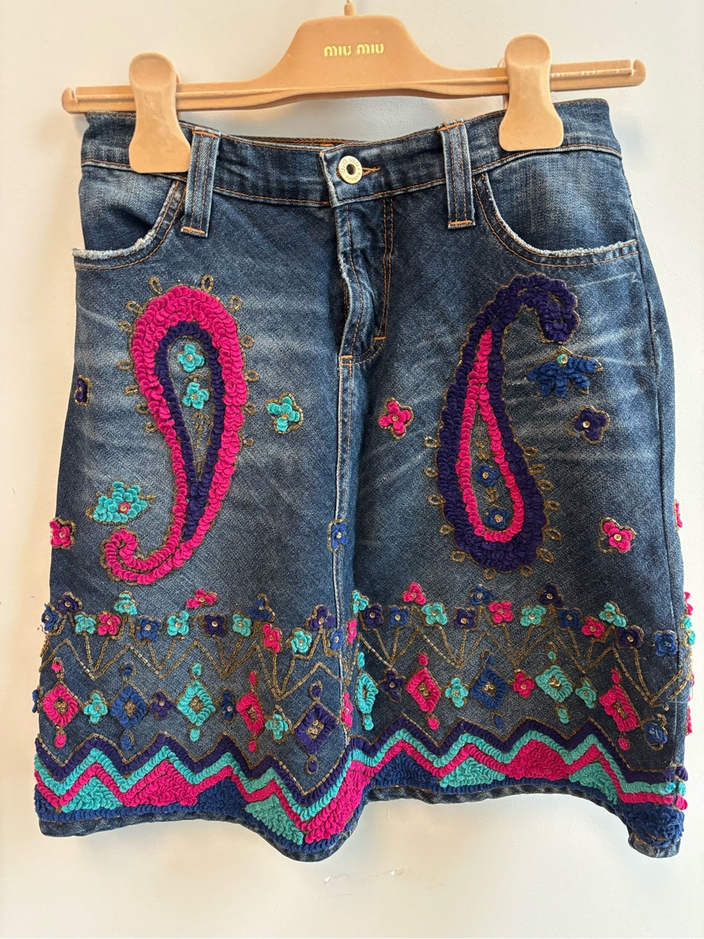 Dolce Gabbana Embroidered Denim Mini Skirt with Vibrant Paisley Motifs